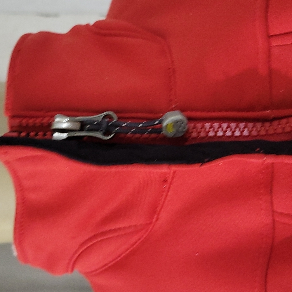 Mountain Hardwear Softshell Jacket - image 5